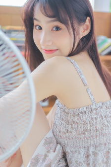 JIZZJIZZ老师太多水